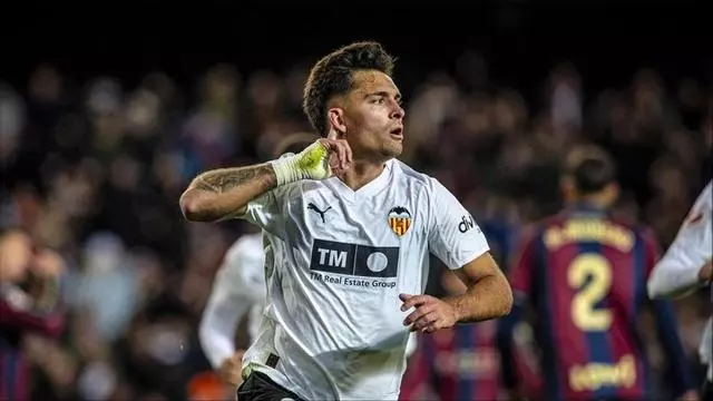 Hugo Duro fija el objetivo de la temporada en una entrevista para A Punt