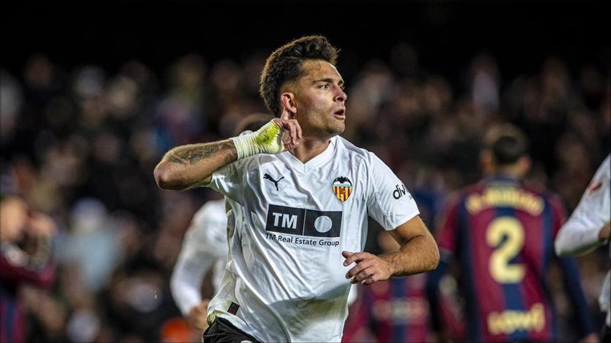Hugo Duro fija el objetivo de la temporada en una entrevista para A Punt