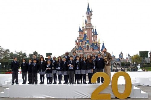 A LOS NIÑOS DE SAN ILDEFONSO LES TOCA EL GORDO