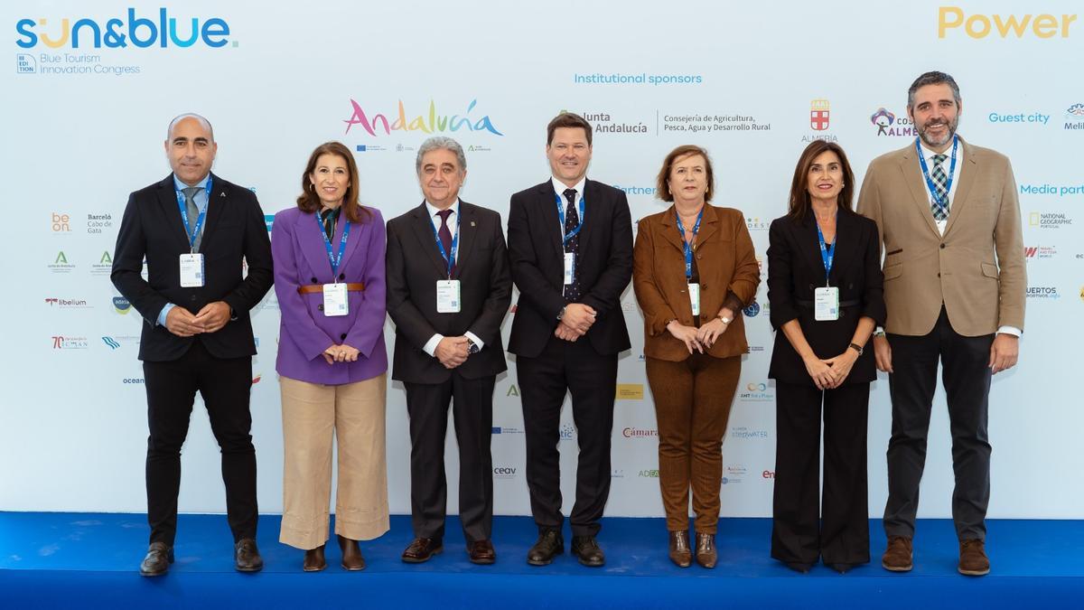 El Palacio de Exposiciones y Congresos Cabo de Gata ha acogido esta mañana la inauguración oficial de la III Edición de Sun&Blue Congress.