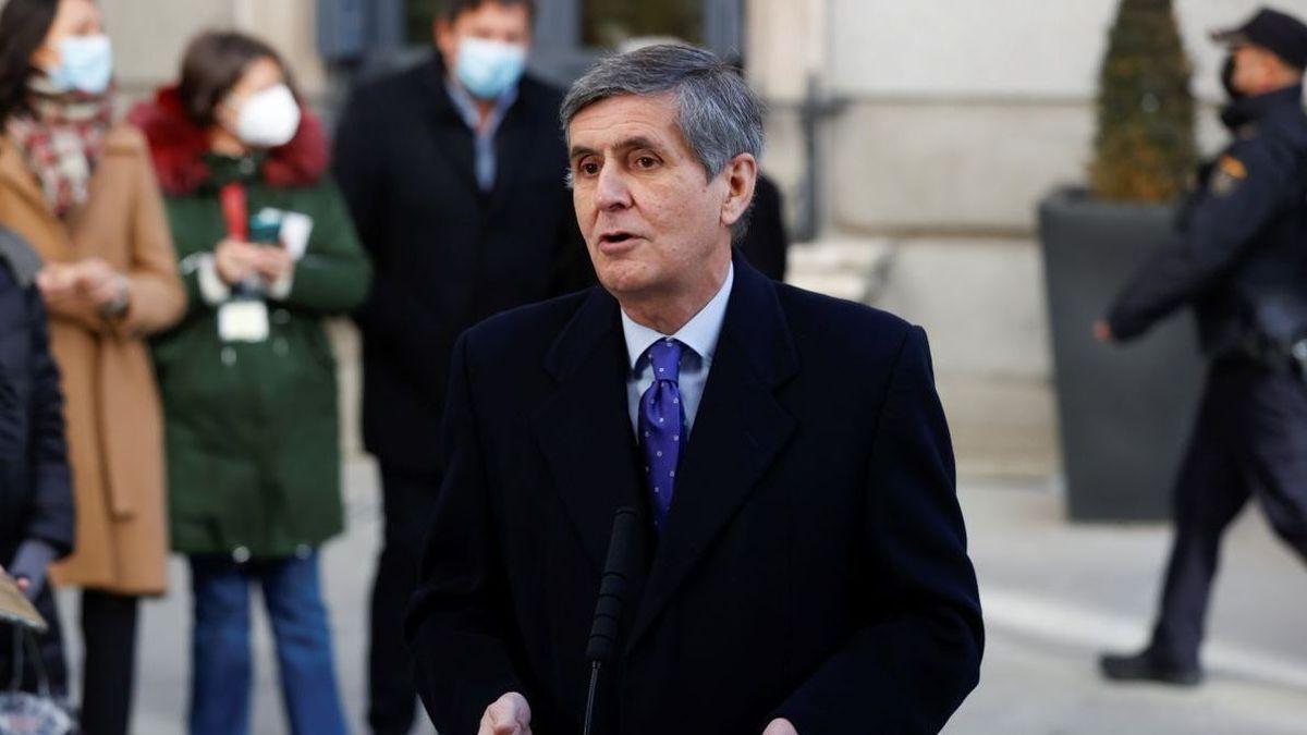 Un TC con cuatro magistrados caducados resolverá el recurso del PP sobre el aborto.