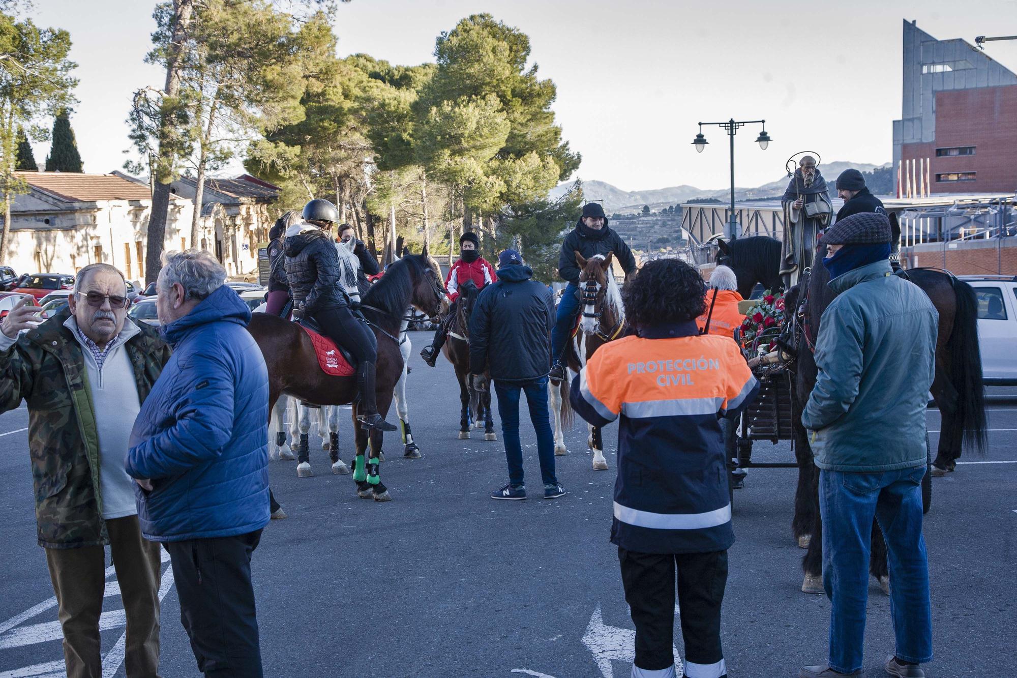 Alcoy vuelve a celebrar la Romería de Sant Antoni