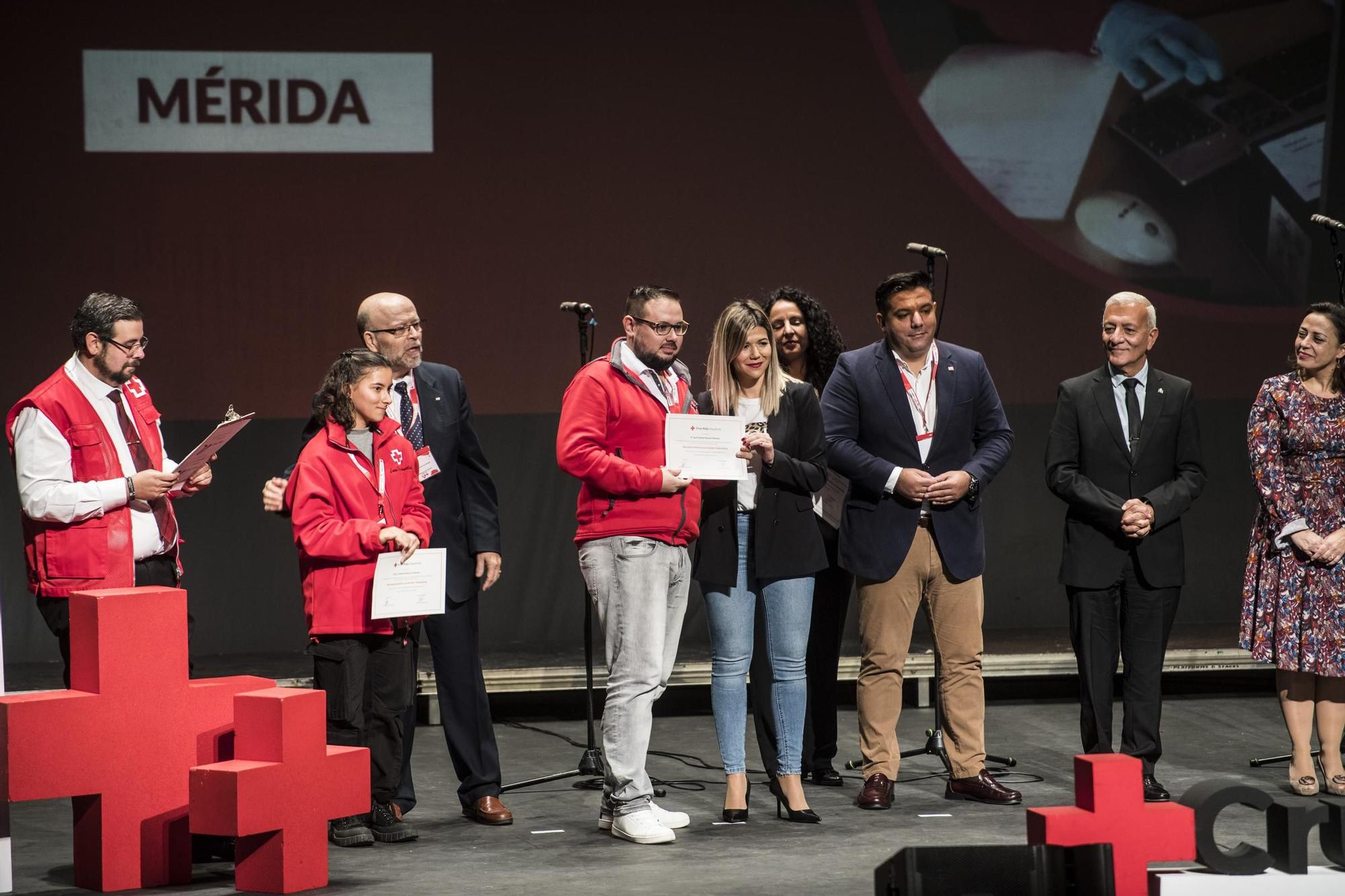 GALERÍA | Así fue el Día del Voluntariado en el Palacio de Congresos de Cáceres