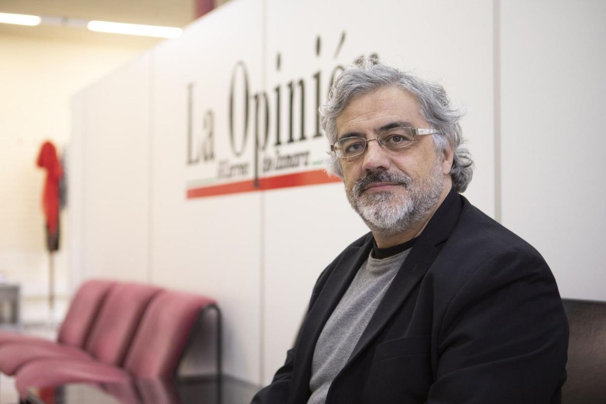 EL ESCRITOR FELIX GONZALEZ MODROÑO EN LA OPINION DE ZAMORA.