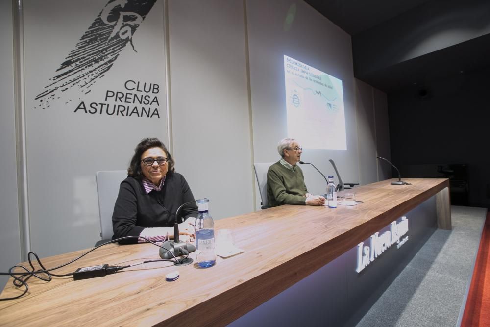 Conferencia de la epidemióloga Adonina Tardón en el Club Prensa Asturiana de La Nueva España