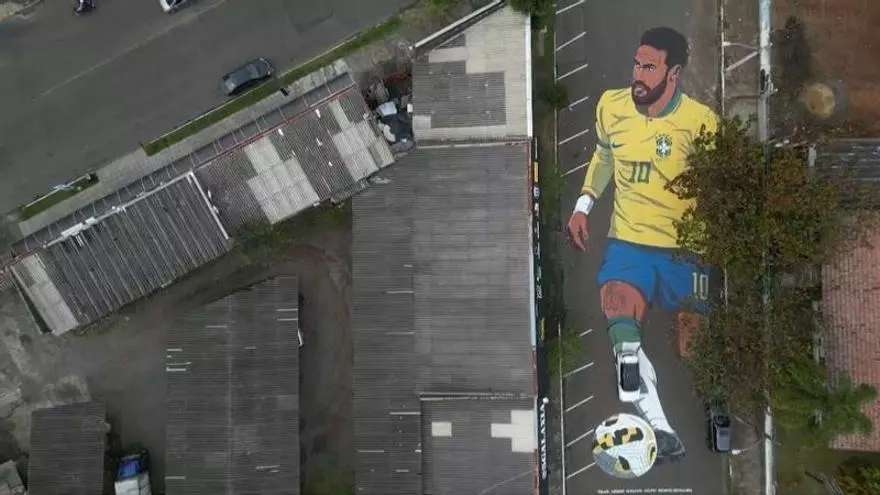 Impresionante mural de Neymar en el asfalto de la ciudad brasileña de Novo Hamburgo