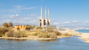 Las Tres Xemeneies de Sant Adrià.