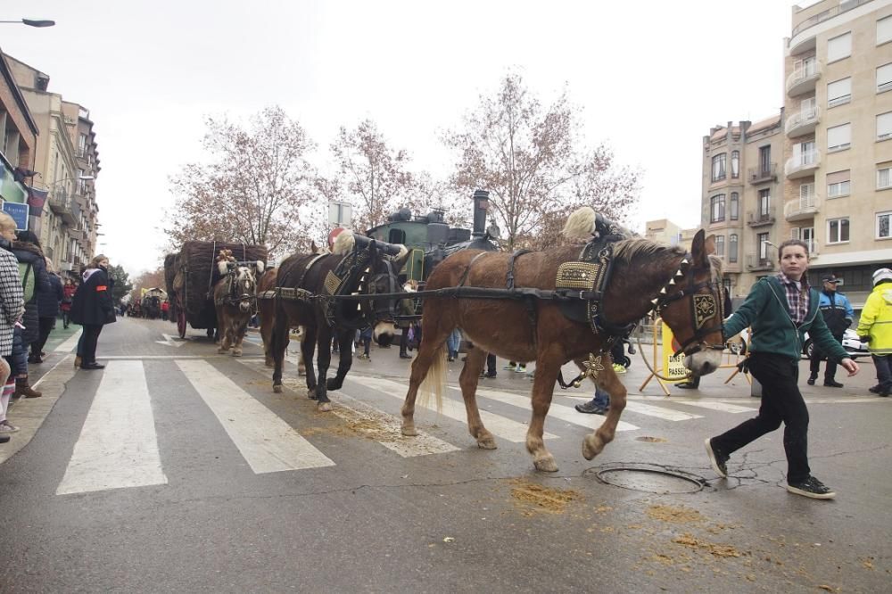 La pluja fa endarrerir la sortida dels Tres Tombs d'Igualada