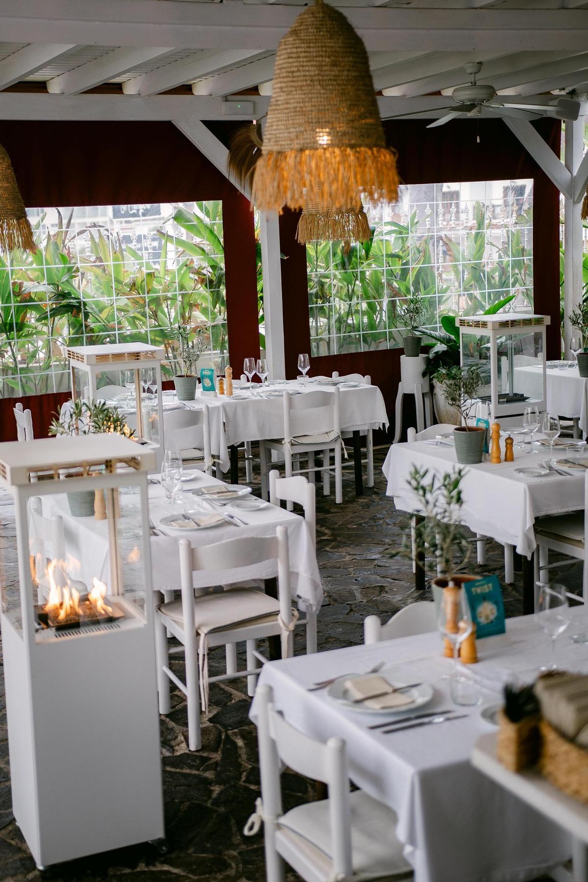 Terraza del restaurante Muxacho.