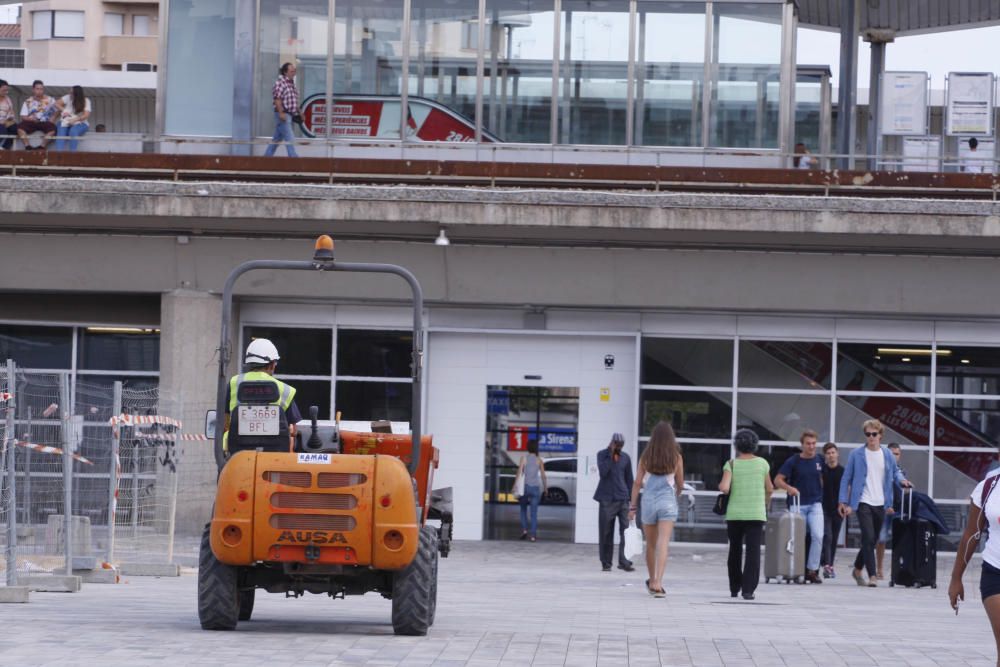 Obres al parc Central després d'una aturada de quinze dies