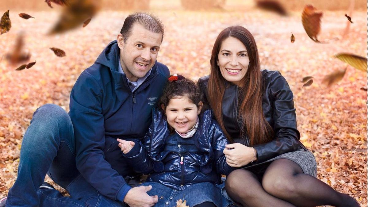 Soraya Fernández y Raúl Chimeno, con Elisabeth.