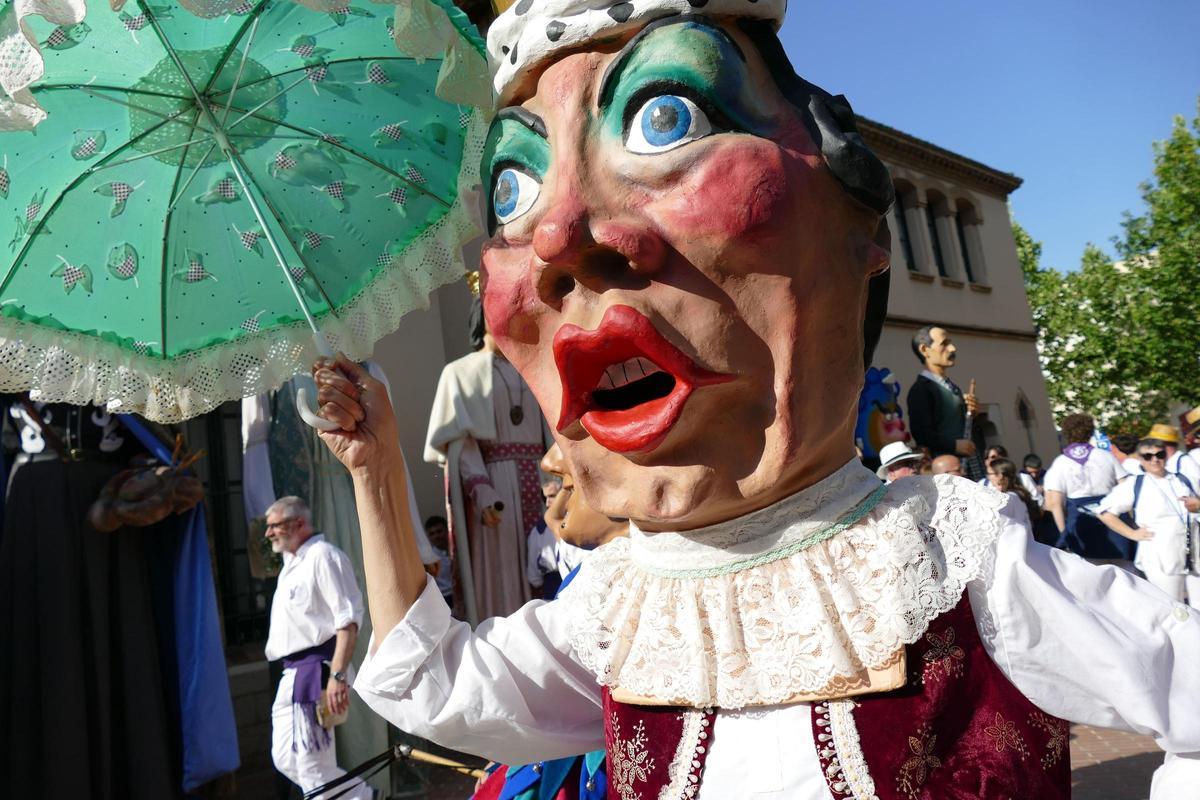 EN IMATGES | El seguici popular figuerenc obre el camí a les Fires i Festes de la Santa Creu EN IMATGES | El seguici popular figuerenc obre el camí a les Fires i Festes de la Santa Creu