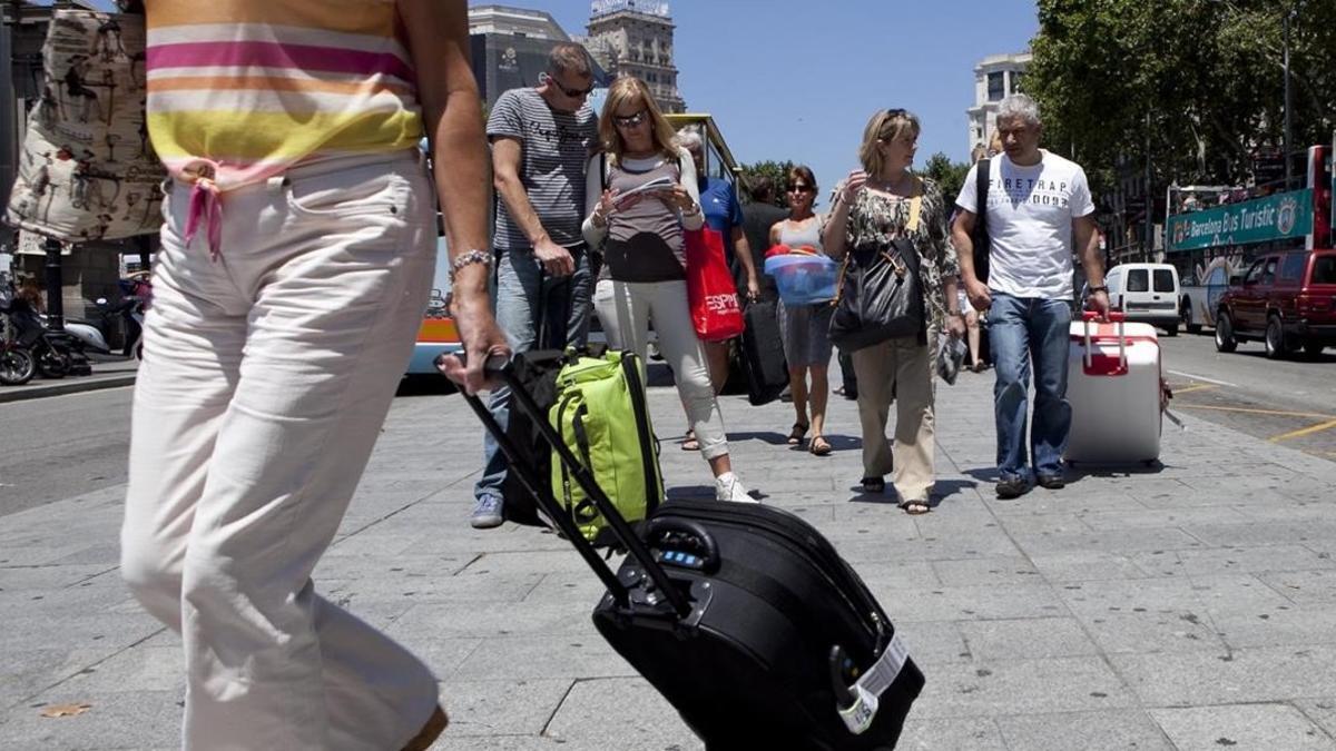 Turistas en plaza Catalunya