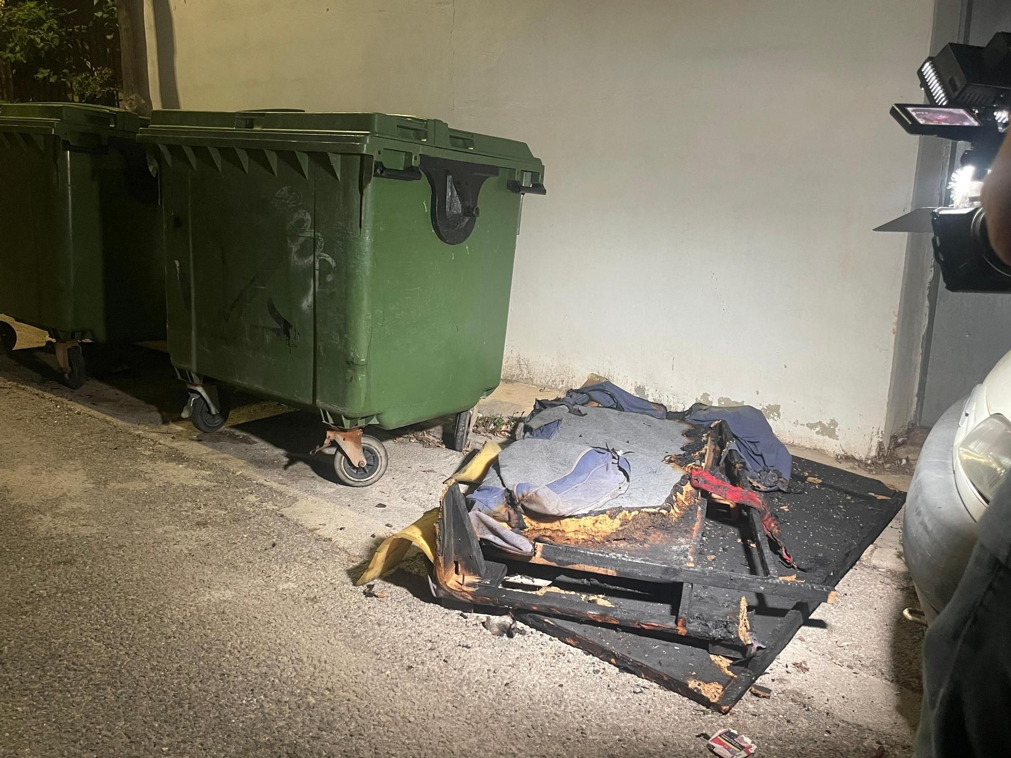 Vecinos de Turís patrullan por tercera noche las calles ante la inseguridad