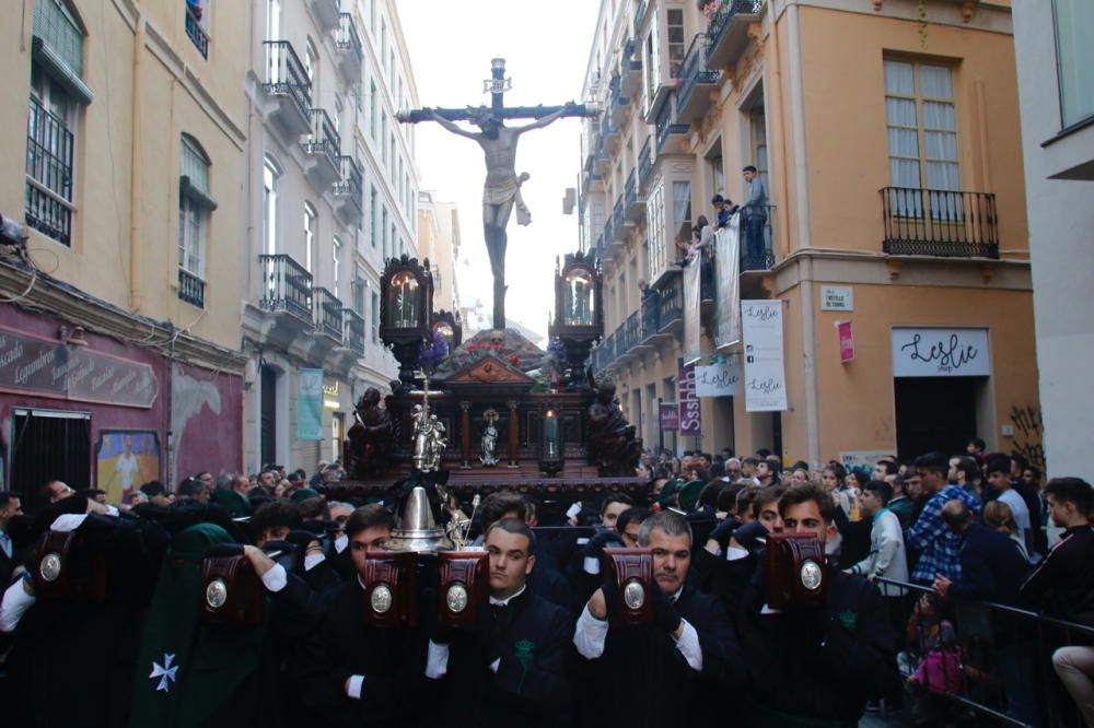 Las imágenes de la procesión de Vera Cruz, en el Jueves Santo de la Semana Santa de Málaga