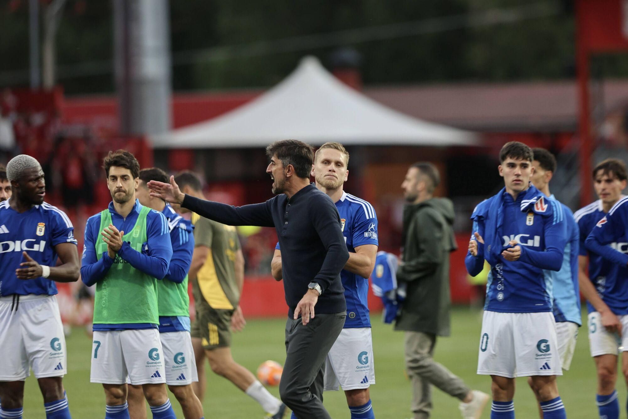 EN IMÁGENES: Ambientazo en el primer partido de la final por el ascenso a Primero entre Mirandés y Real Oviedo