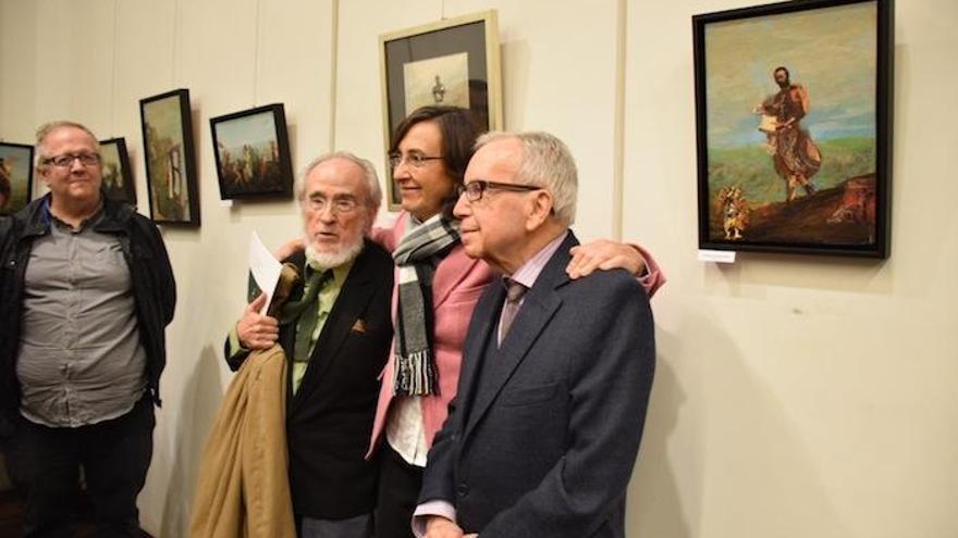 La consejera Rosa Aguilar, ayer, con Ginés Liébana y Pablo Baena en el CAL.