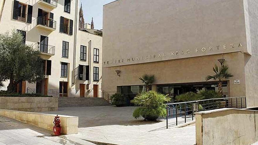 El Teatre municipal Xesc Forteza.