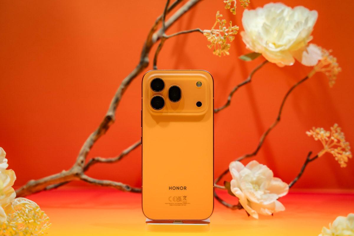 Honor 600 pro orange.