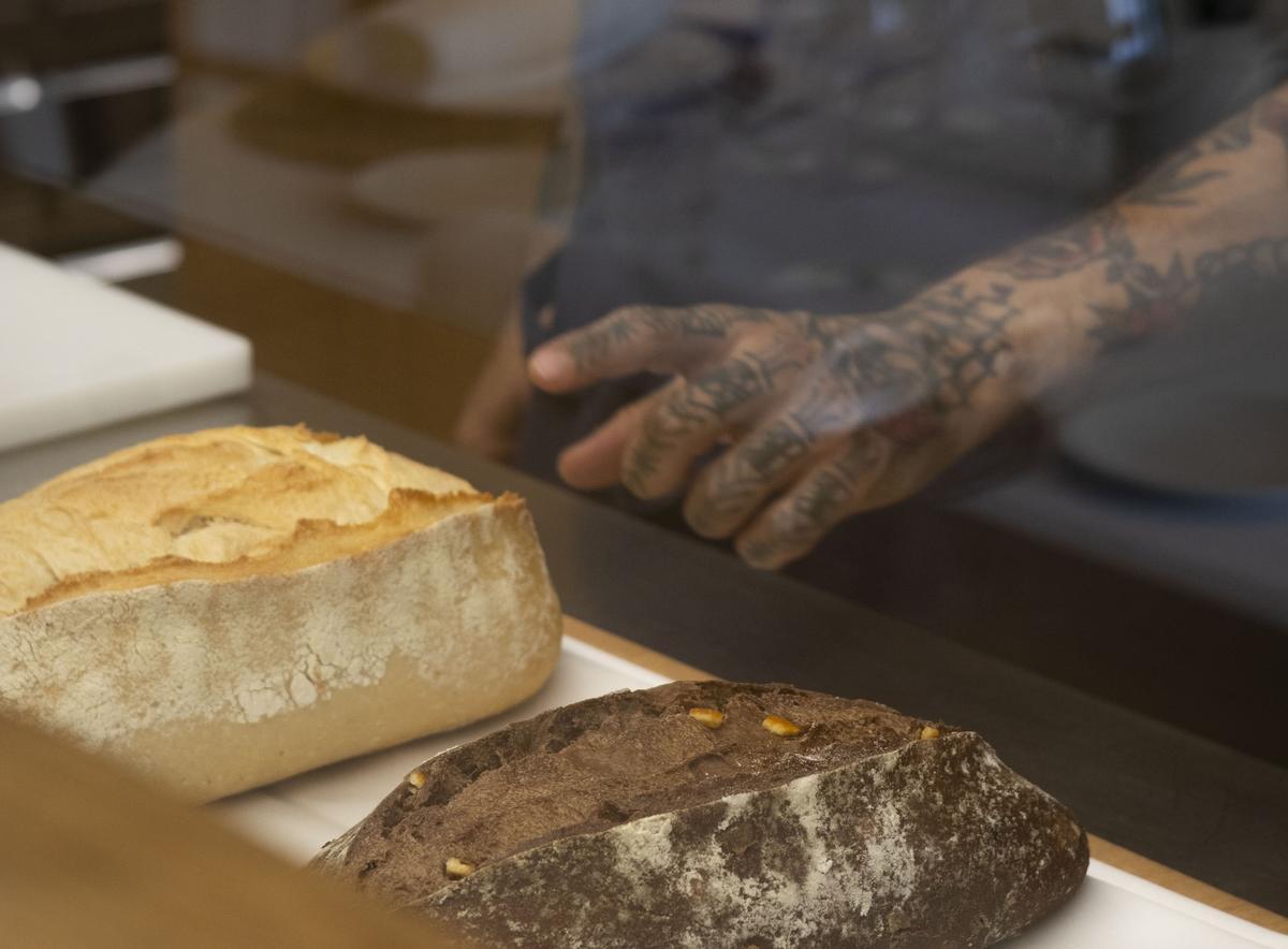 Tempus ofrece una cocina sin artificios que combina la tradición mediterránea con la maestría vasca, con la brasa como protagonista.