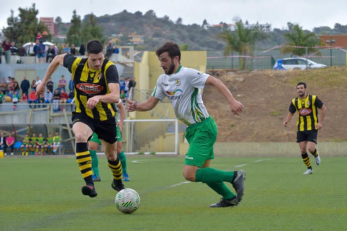 Futbol. Partido entre Villa Santa Brígida y ...