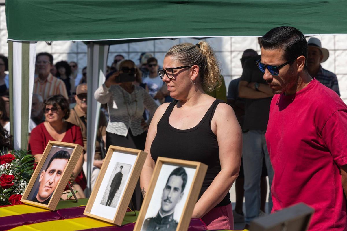 Agricultores, ferroviarios y guardias de campo: quiénes eran los diez fusilados en Paterna que han vuelto a sus familias 86 años después