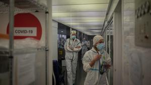 Els hospitals temen una allau de pacients amb coronavirus les pròximes setmanes