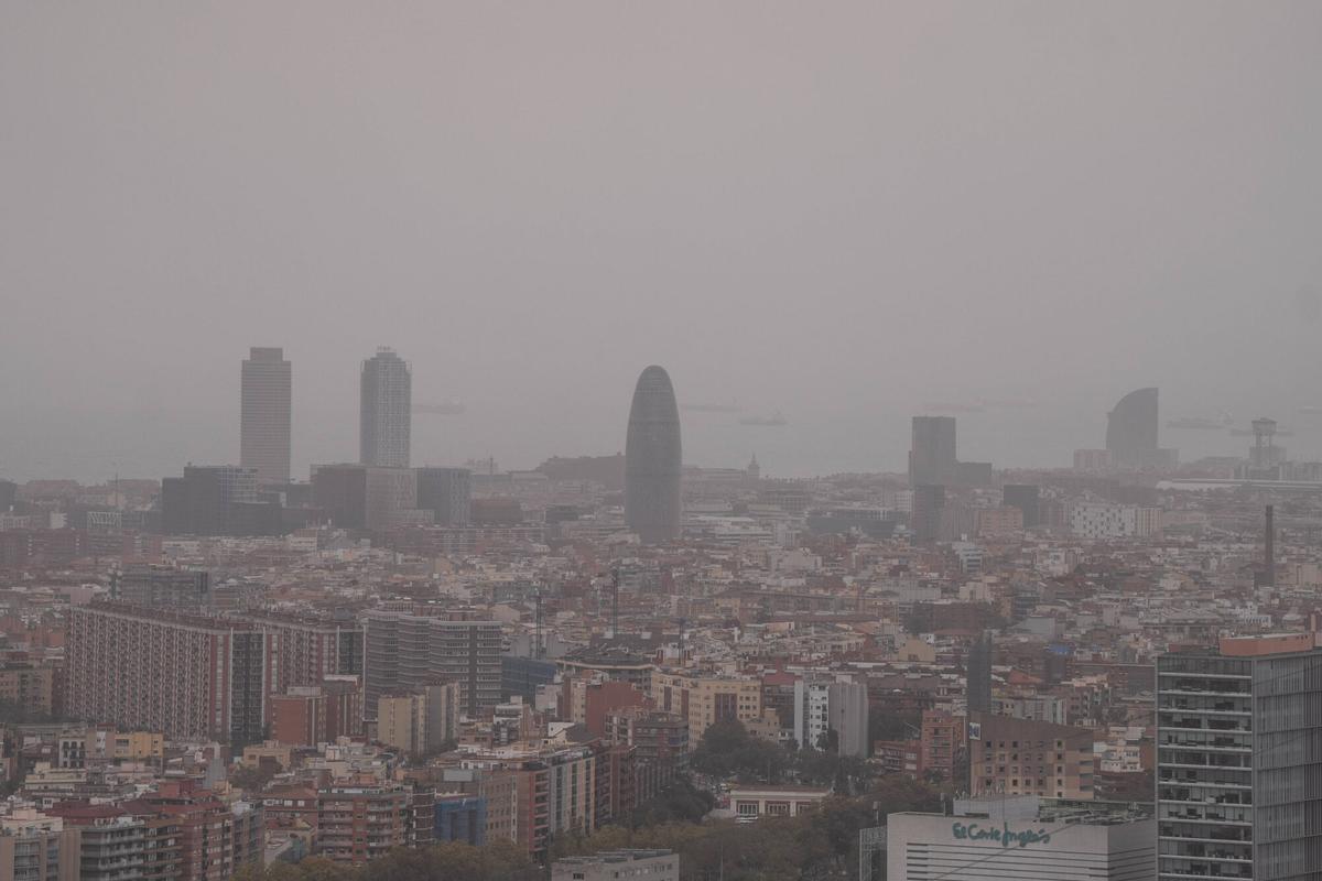 Ambiente turbio en Barcelona este viernes.