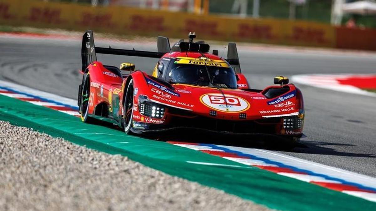Miguel Molina, piloto de Ferrari en el WEC: 'Para mí es muy especial este fin de semana en el Circuit porque empezó todo aquí'