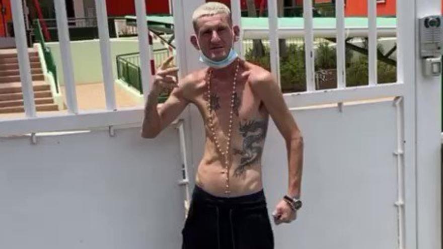 El conocido &#039;instagrammer&#039; Rakatuka recibe una paliza en La Isleta