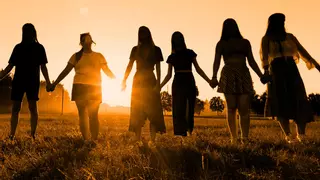 El escándalo de las Hijas del Amor Misericordioso pone en jaque el 'boom' de los retiros secretos para jóvenes: "Les lavan el cerebro y las captan"