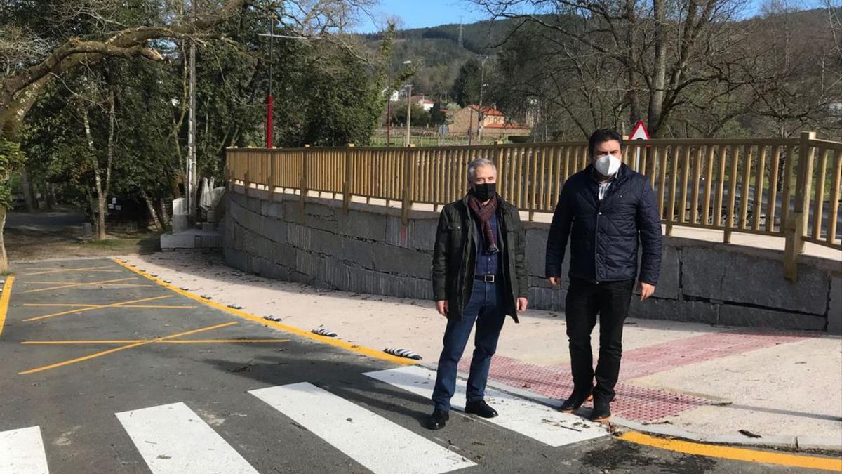 Mejora de viales en A Carixa, Vilariño, Santiso y el Paseo do Pontiñas