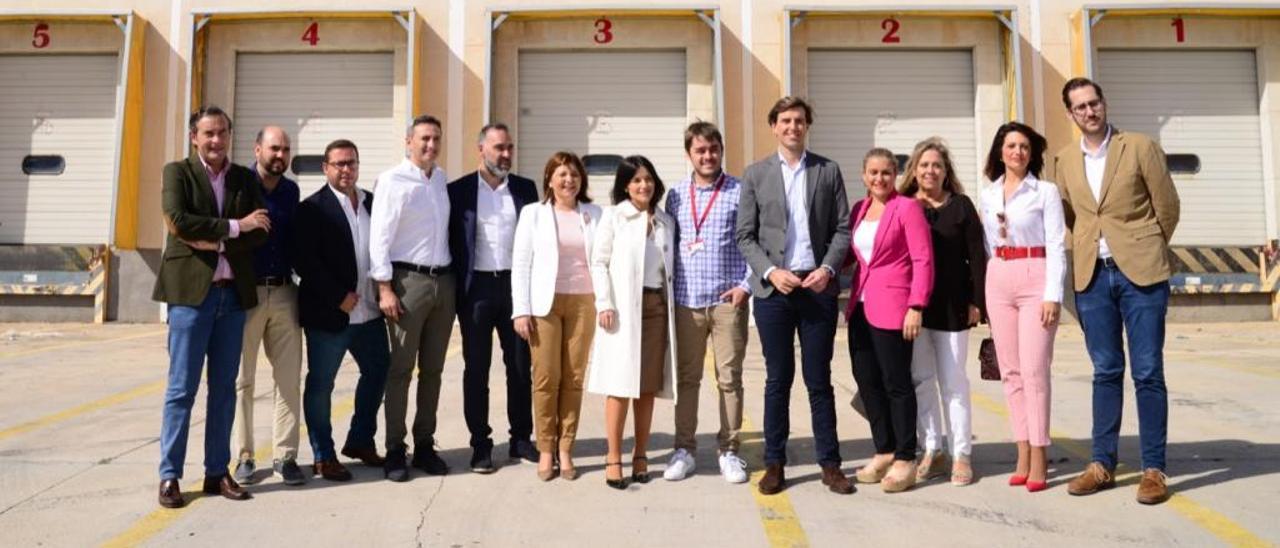 Pablo Montesinos, junto a otros dirigentes del PP de Alicante, ayer de ruta en la provincia.