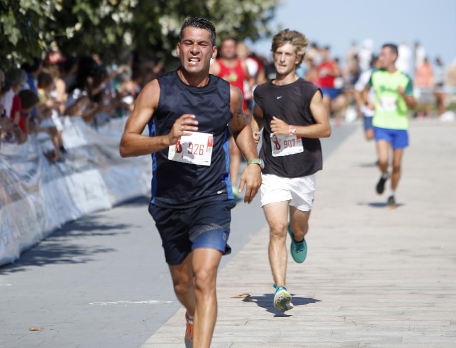 10 kilómetros de recorrido en una jornada en la que las Rías Baixas ha superado los 30 grados. Ryan Waddington se ha proclamado vencedor de la prueba al finalizar el recorrido en 31,54