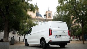 Nueva Ford Transit Custom 100% Eléctrica.
