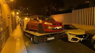 Colisiona con cuatro coches aparcados en Las Palmas de Gran Canaria