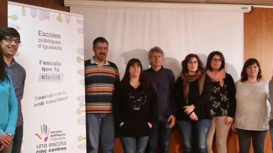 Les escoles públiques d&#039;Igualada fan una comparsa de 800 membres per reivindicar la seva educació