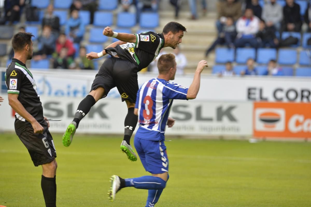 El Alavés-Córdoba, en imágenes