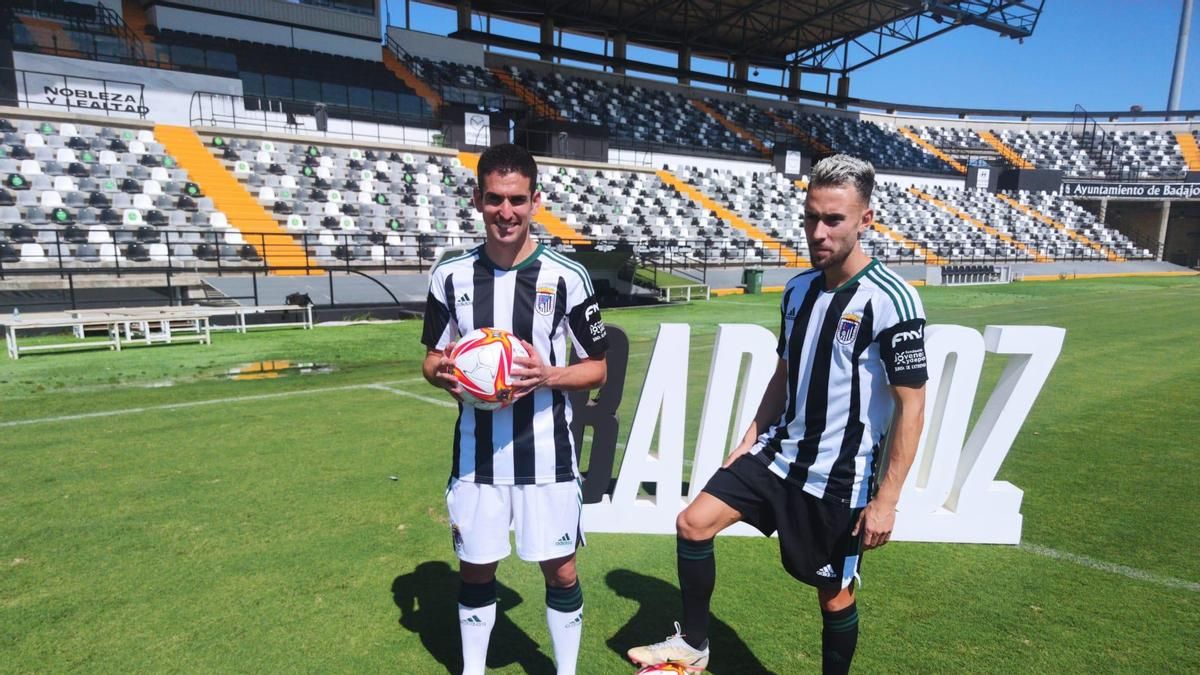 Alfaro y Chendri, durante su presentación en el Nuevo Vivero