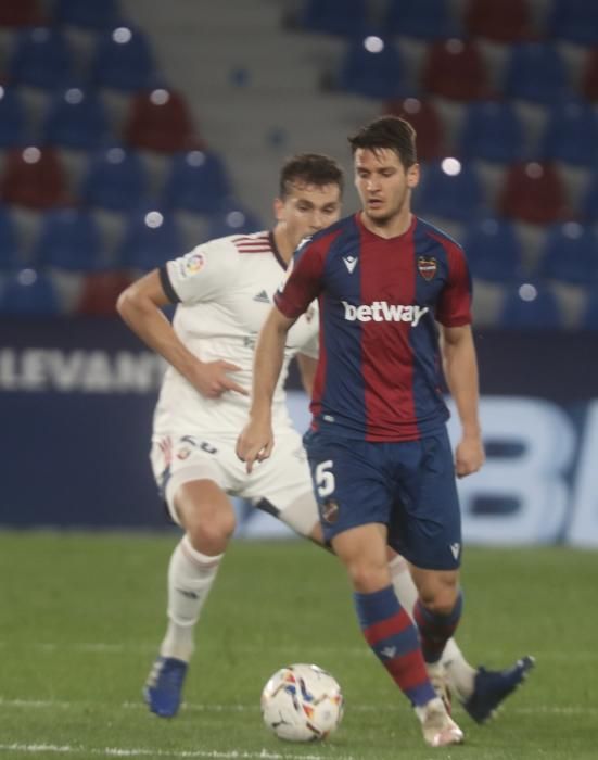 Las mejores fotos del Levante UD - Osasuna