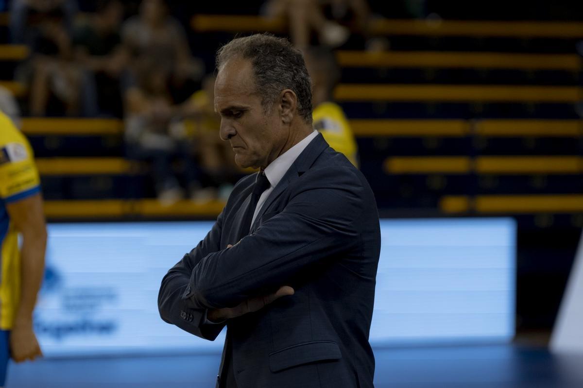 Sergio Camarero: "Será un partido difícil, el rival se ha reforzado muy bien"