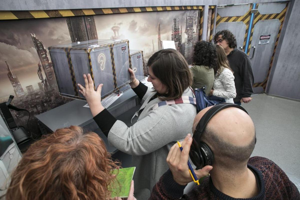 Presentan una escape room en el Instituto Asturiano de Prevención de Riesgos Laborales para sensibilizar sobre el tema de los riesgos laborales a estudiantes de FP