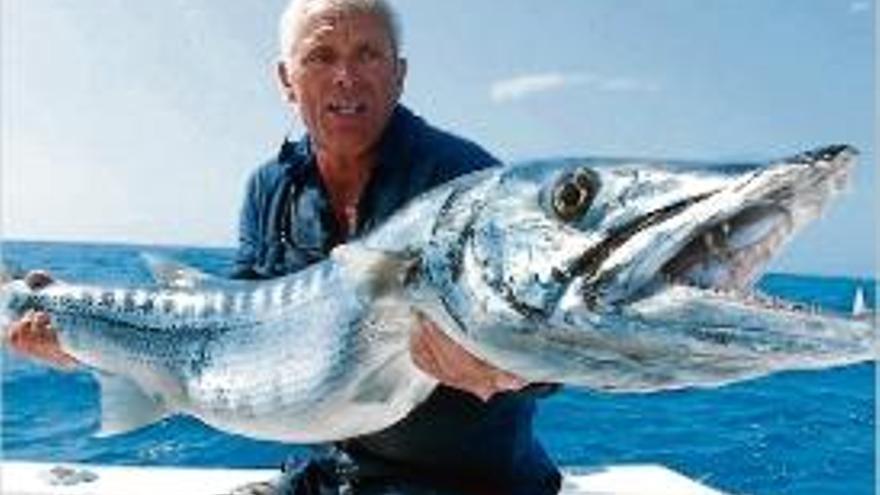 Jeremy Wade es llança a navegar pels oceans, buscant noves criatures