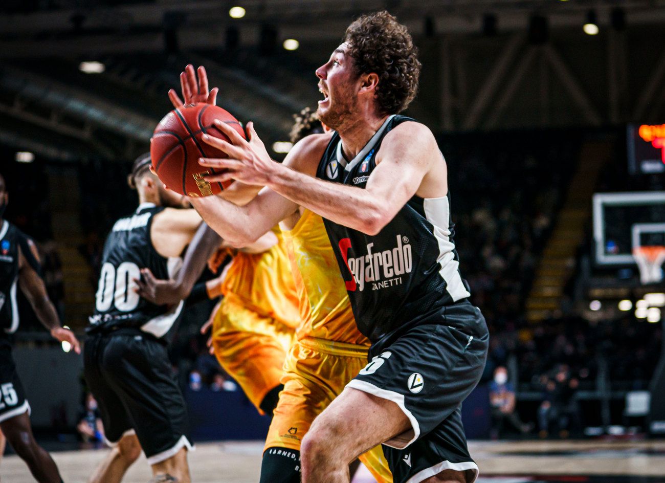 Virtus Bolonia - CB Gran Canaria