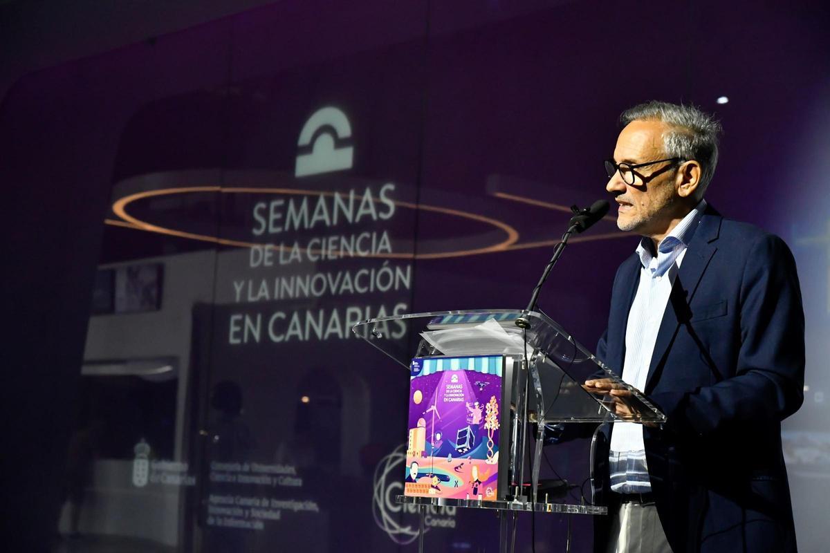 El director de la Aciisi, Javier Franco Hormiga, durante la presentación de las Semanas de la Ciencia y la Innovación en Canarias