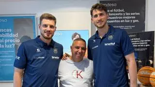 Endesa acercó la emoción del baloncesto a sus clientes isleños con un encuentro exclusivo con jugadores del CB Canarias