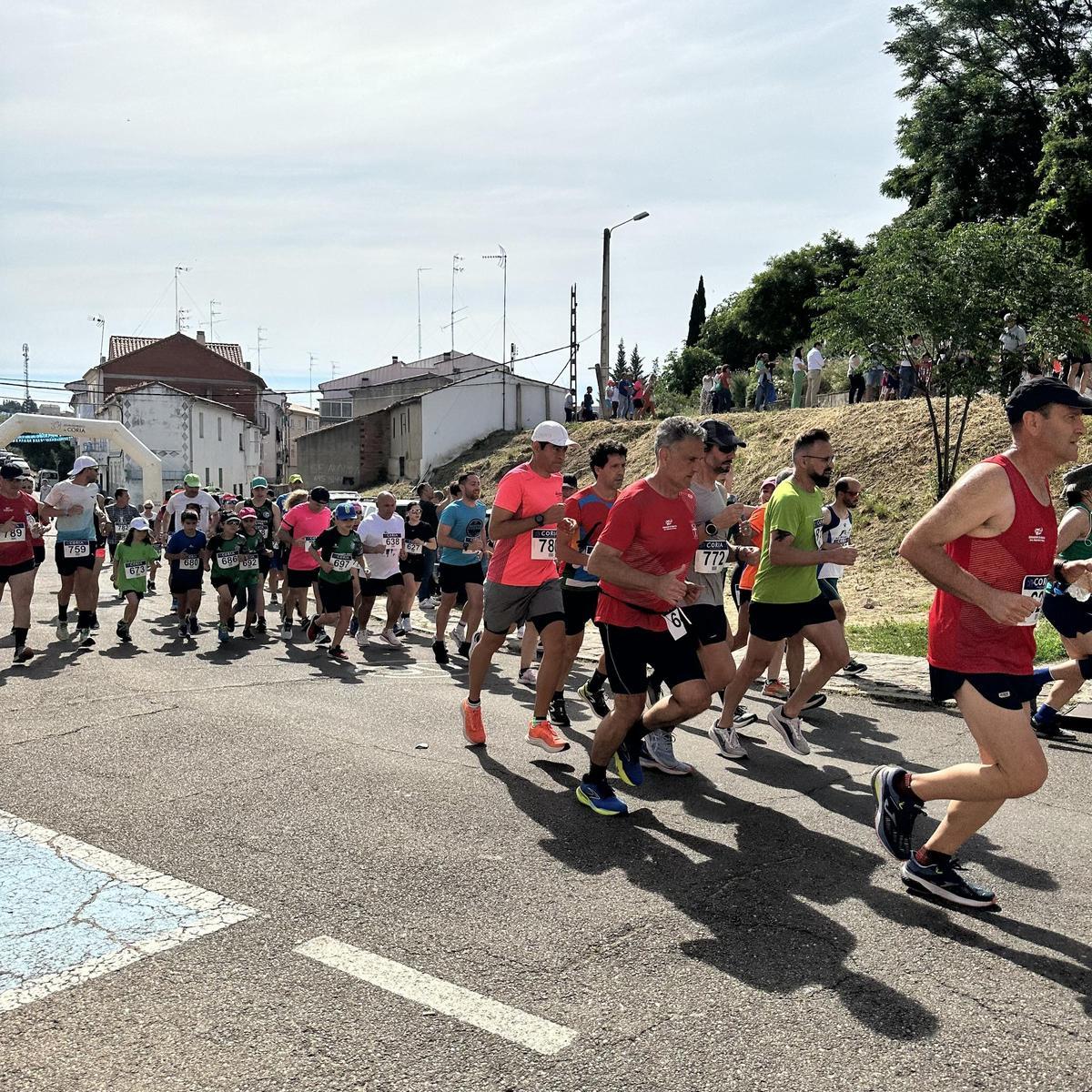 Participantes, durante la carrera de una edición anterior.