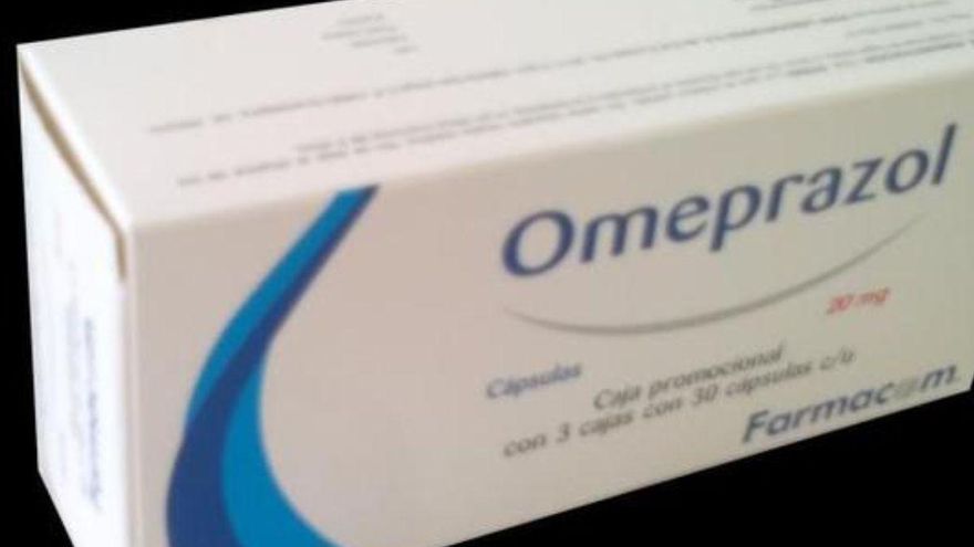 Alerta de los farmacéuticos sobre el omeprazol: si lo tomas en Navidad, cuidado con usarlo de esta manera
