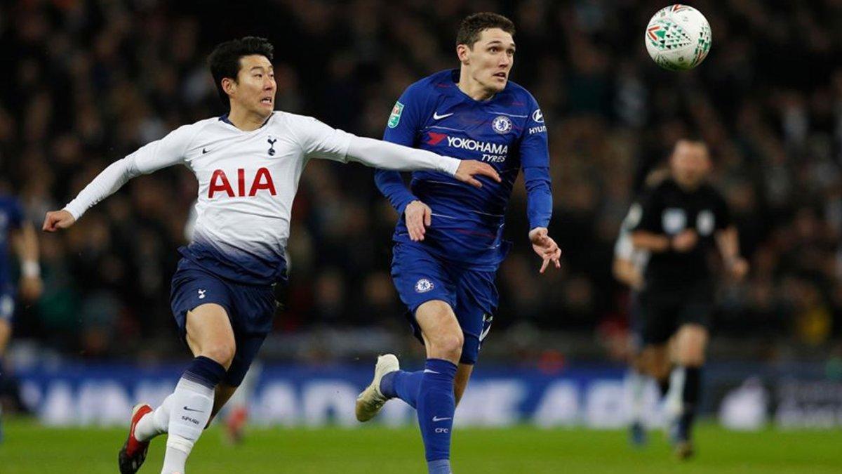 El danés Andreas Christensen, en una acción con su equipo, el Chelsea