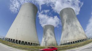 Espanya busca esquivar l’etiqueta «verda» de Brussel·les per a nuclears i gas